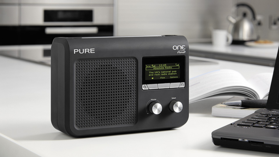 Pure ONE flow: Digitalradio für DAB und Internet. (Bild: Hersteller)