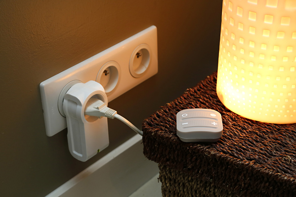 Smart Home Starterkit aus Smart Plug und Soft Remote von Nodon.