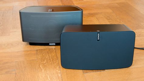 Sonos Play:5 – das alte und das neue Modell im Vergleich. ©digitalzimmer