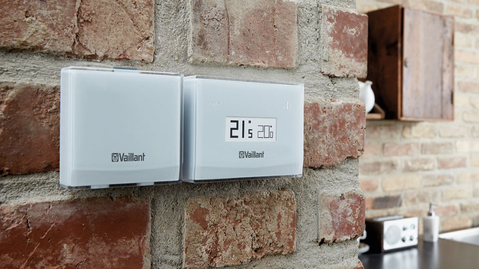 Der E-Relax-Thermostat macht Vaillant-Gastthermen internetfähig. Bild: Hersteller