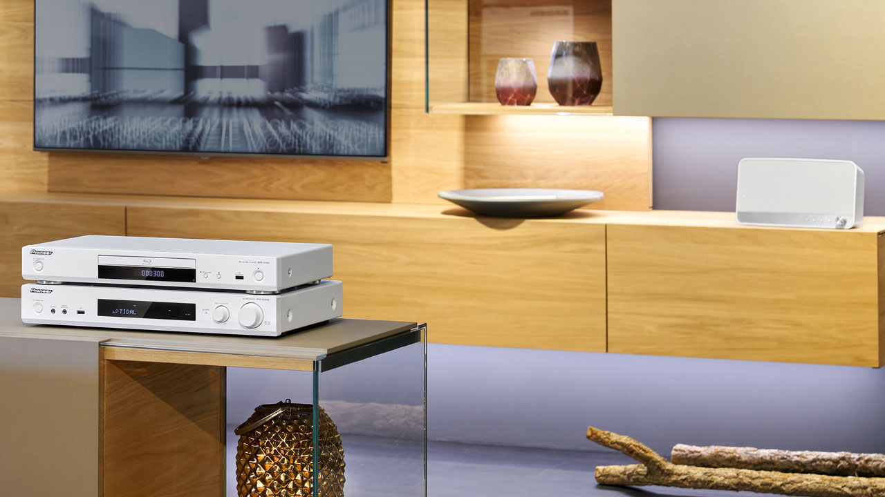 FireConnect MultiroomSystem von Onkyo und Pioneer DIGITALZIMMER