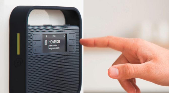 Das Triby-Radio von Invoxia hat jetzt Tasten für HomeKit. Bild: Hersteller