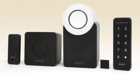 Das Nuki-Sortiment mit dem neuen Smart-Lock 2.0 - ehältlich ab November. Bild: Hersteller