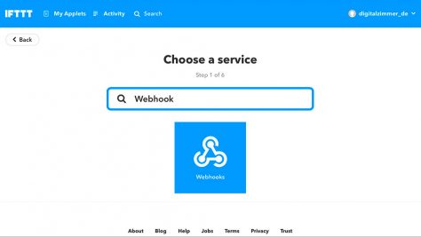 Hier nach „Webhooks“ suchen und den Service mit einem Klick auf die Kachel auswählen.